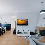 Casa Pinto Villa *