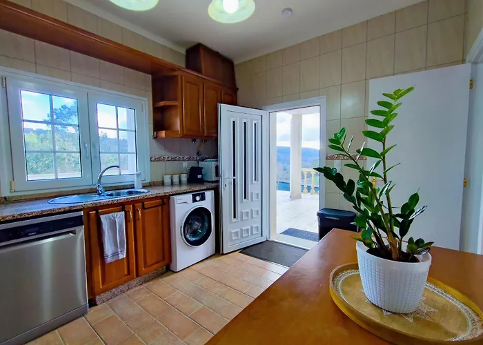 Vila Casa Pinto Linhares de Cima